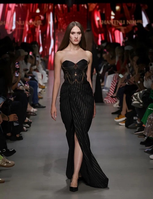 An Indian Narrative Unfurled: Shantnu & Nikhil make global debut with ‘Armouré’ at Moscow Fashion Week